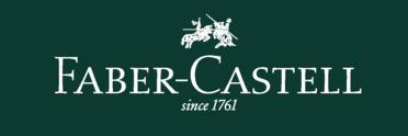 Faber-Castell-Logo auf dunkelgrünem Hintergrund, mit zwei Rittern, die über dem Markennamen in großen weißen Buchstaben kämpfen, darunter steht "since 1761".